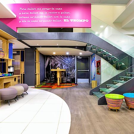 Отель Ibis Styles Mexico Reforma Экстерьер фото