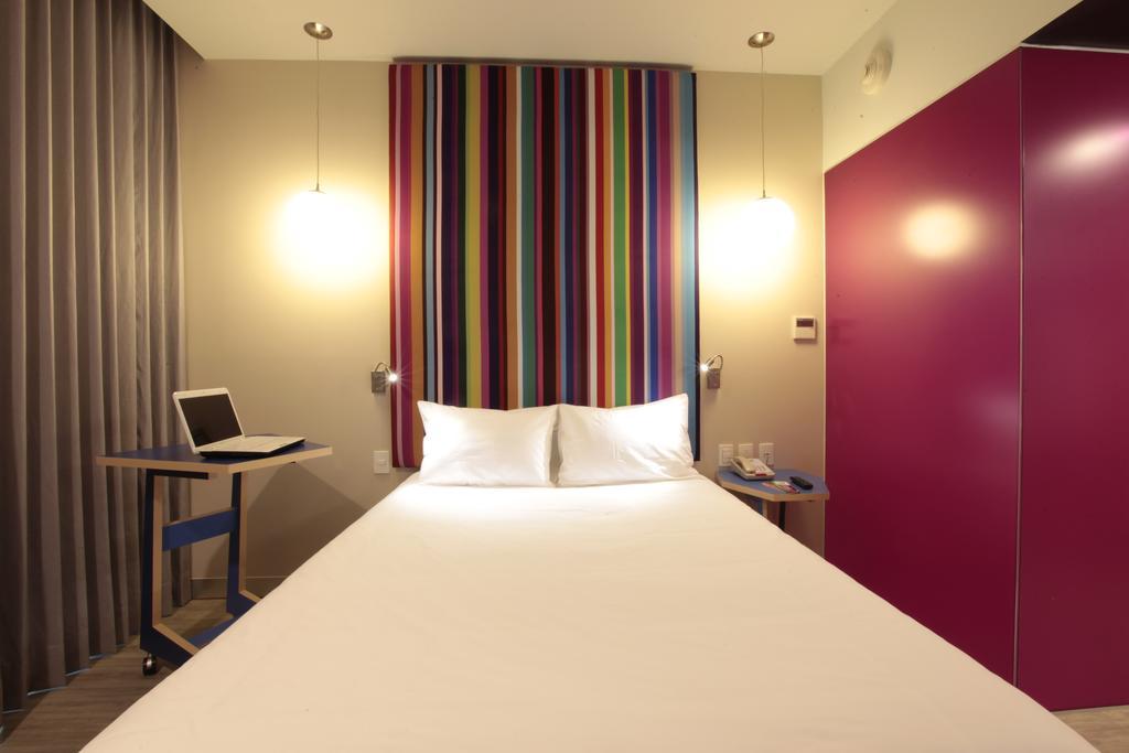 Отель Ibis Styles Mexico Reforma Экстерьер фото